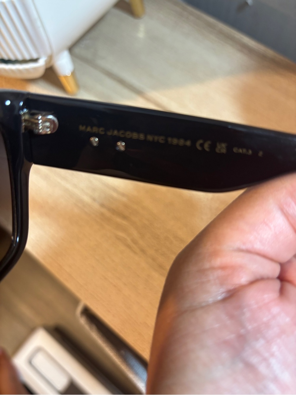 Marc Jacobs Black Oversized Square Sunglasses - Picture 5 of 7